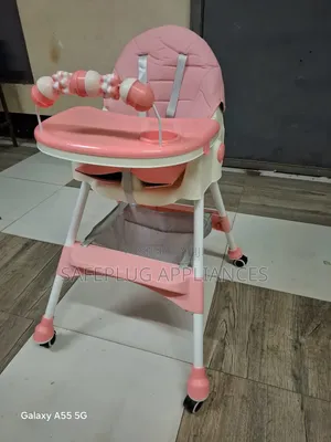 Kids Baby Feeding Chair – Practical Mealtime Seat