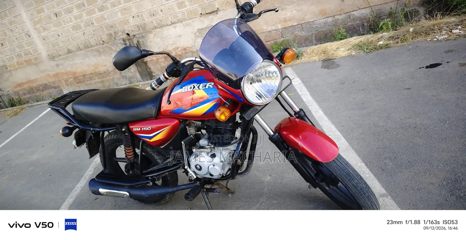 Bajaj Boxer 150 UG 2025 Red