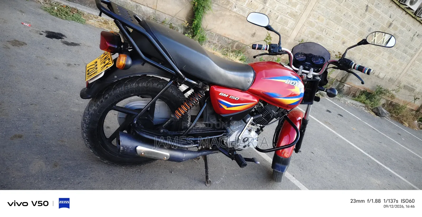 Bajaj Boxer 150 UG 2025 Red