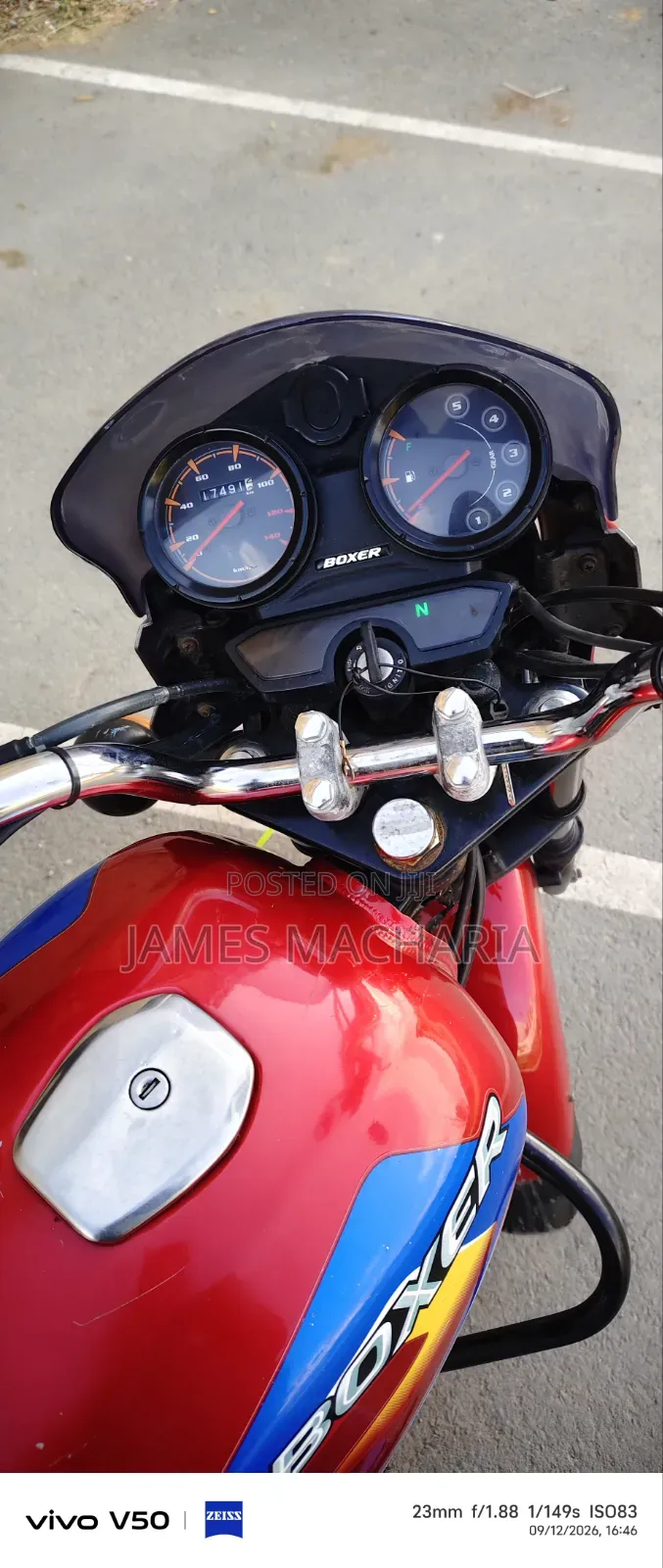 Bajaj Boxer 150 UG 2025 Red