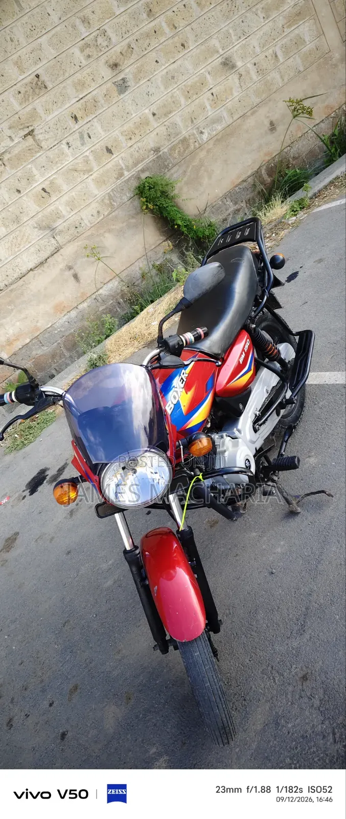 Bajaj Boxer 150 UG 2025 Red