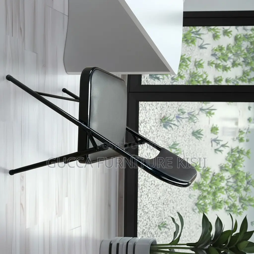 Foldable Study Chair