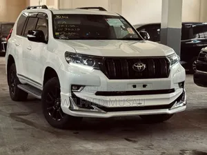 Toyota Land Cruiser Prado 2.7 2022 White