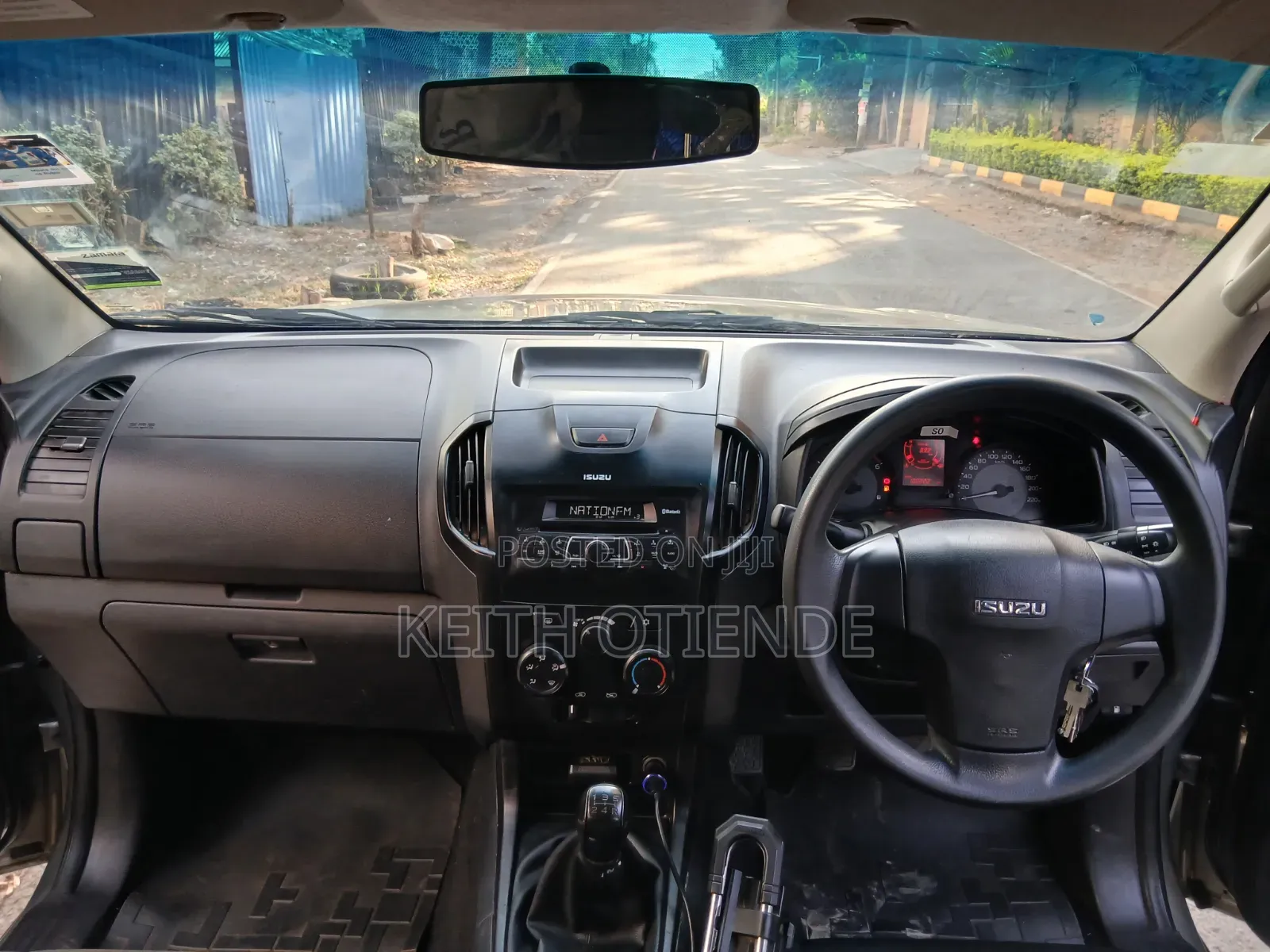 Isuzu D-MAX 2022 Gray