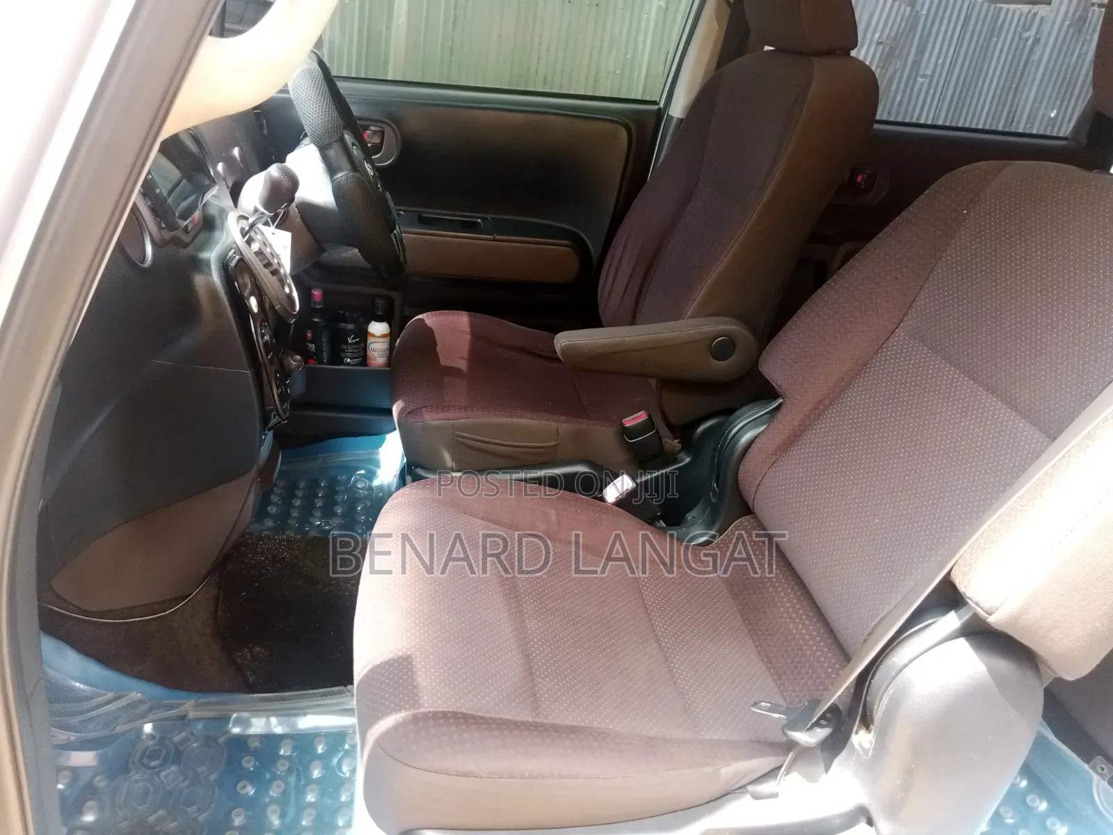 Toyota Porte 1.5 FWD 2013 Blue