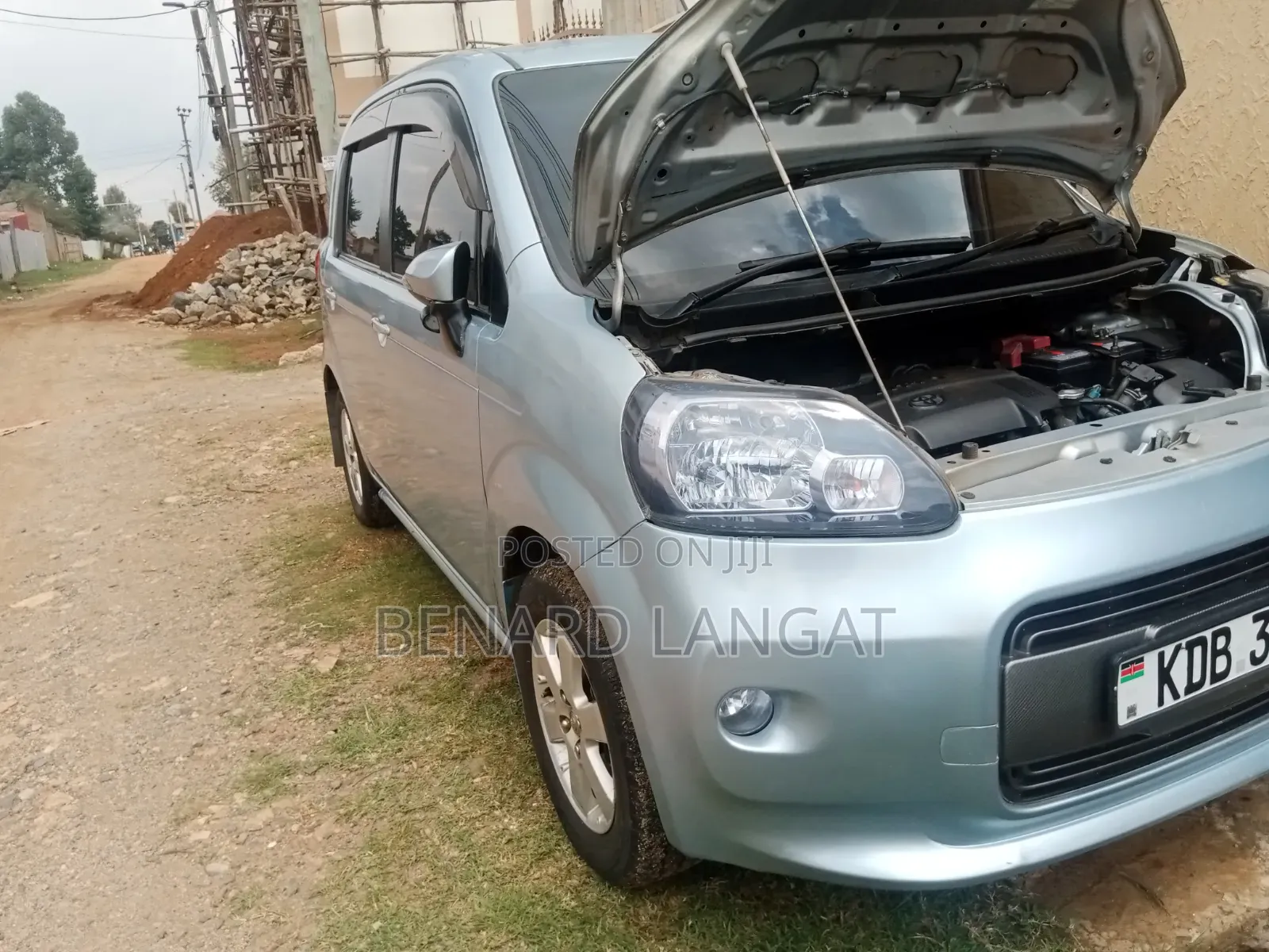 Toyota Porte 1.5 FWD 2013 Blue