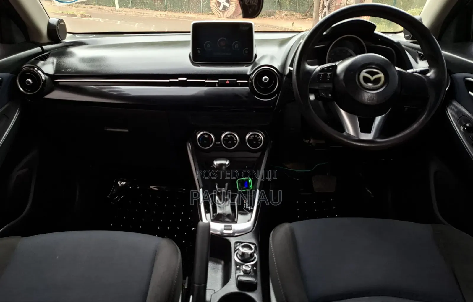 Mazda Demio 2015