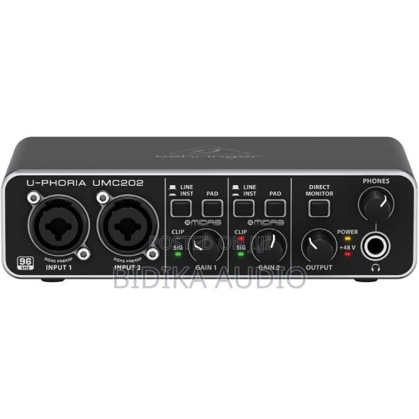 Behringer U-Phoria UMC202HD – 24-Bit USB Audio Interface - main view