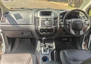 Ford Ranger Wildtrak 2012 White