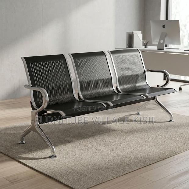 3-Link Metallic Waiting Bench - thumbnail 6