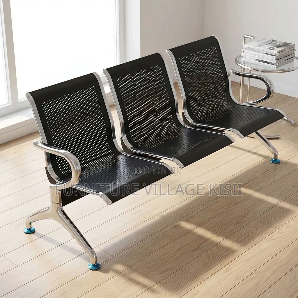 3-Link Metallic Waiting Bench