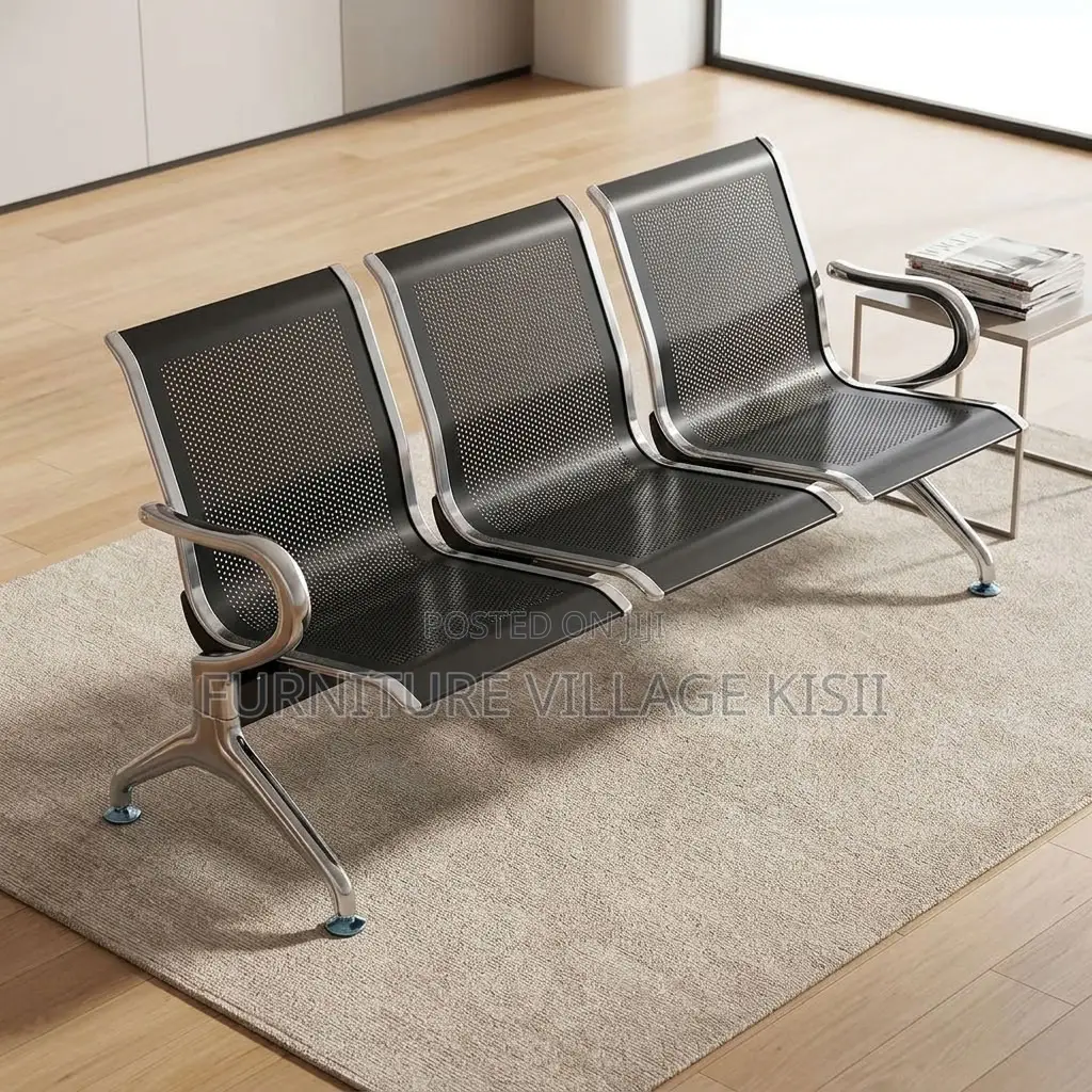 3-Link Metallic Waiting Bench