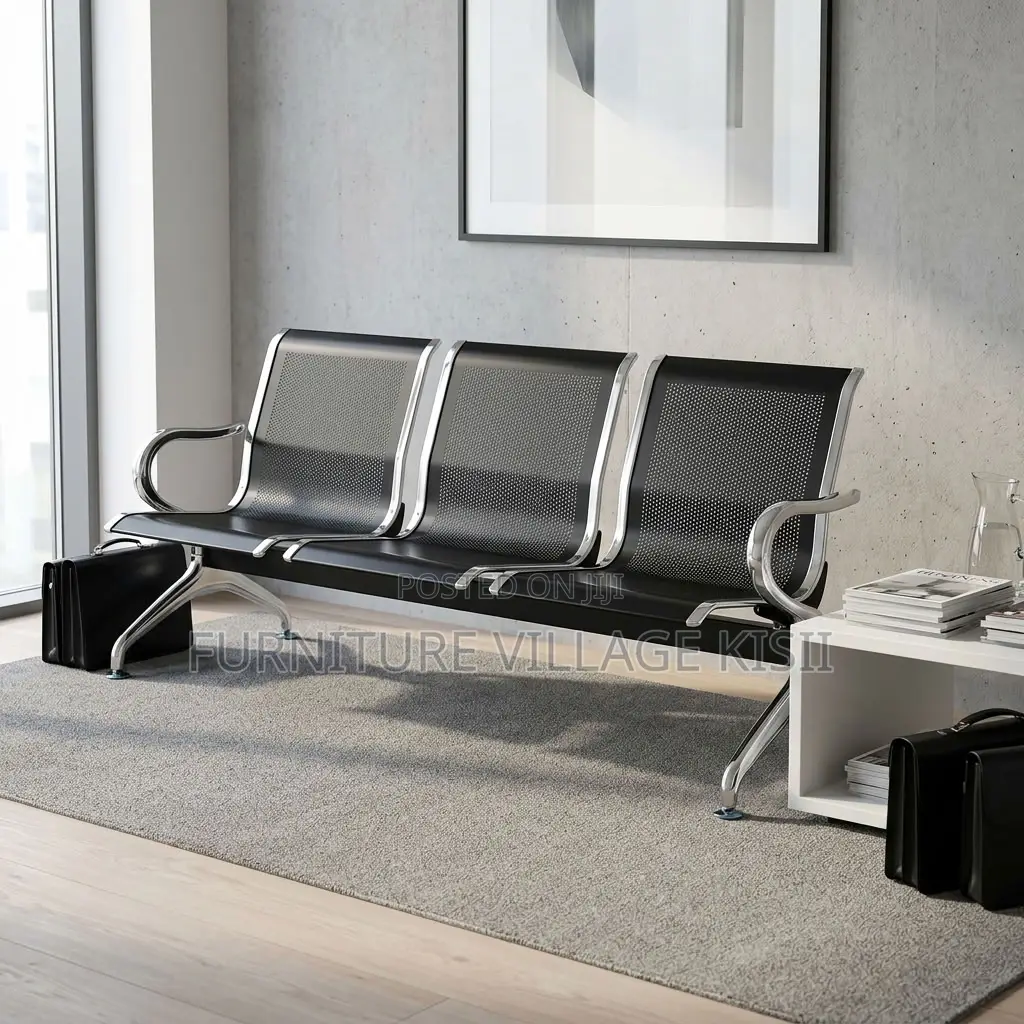 3-Link Metallic Waiting Bench