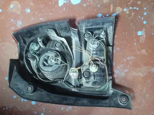 Toyota Porte 2015 Tailight