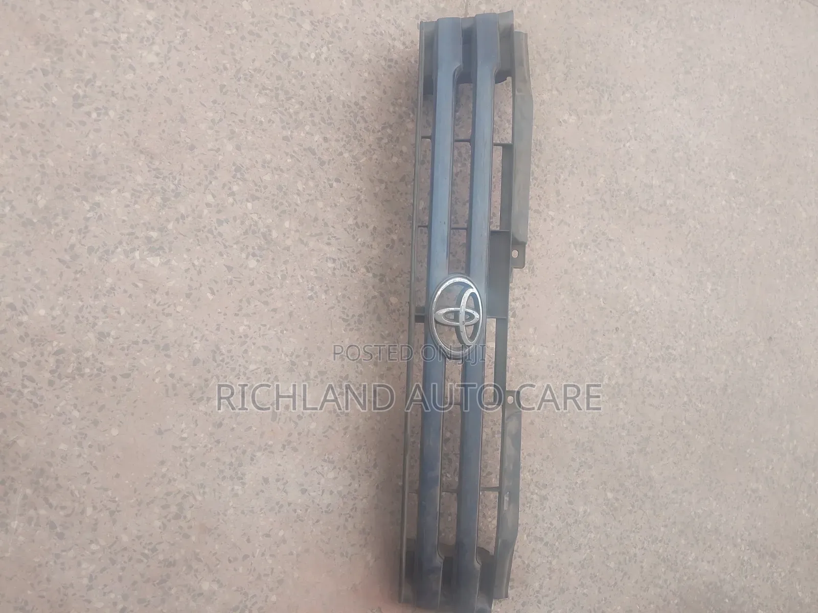 Front Grille Toyota Townace