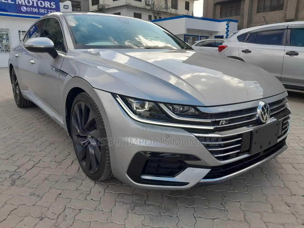 Volkswagen Arteon 2.0T SE R-Line w/20 AWD 4MOTION 2019 Silver