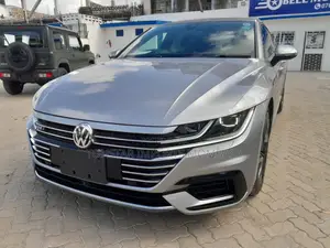 Volkswagen Arteon 2.0T SE R-Line w/20 AWD 4MOTION 2019 Silver