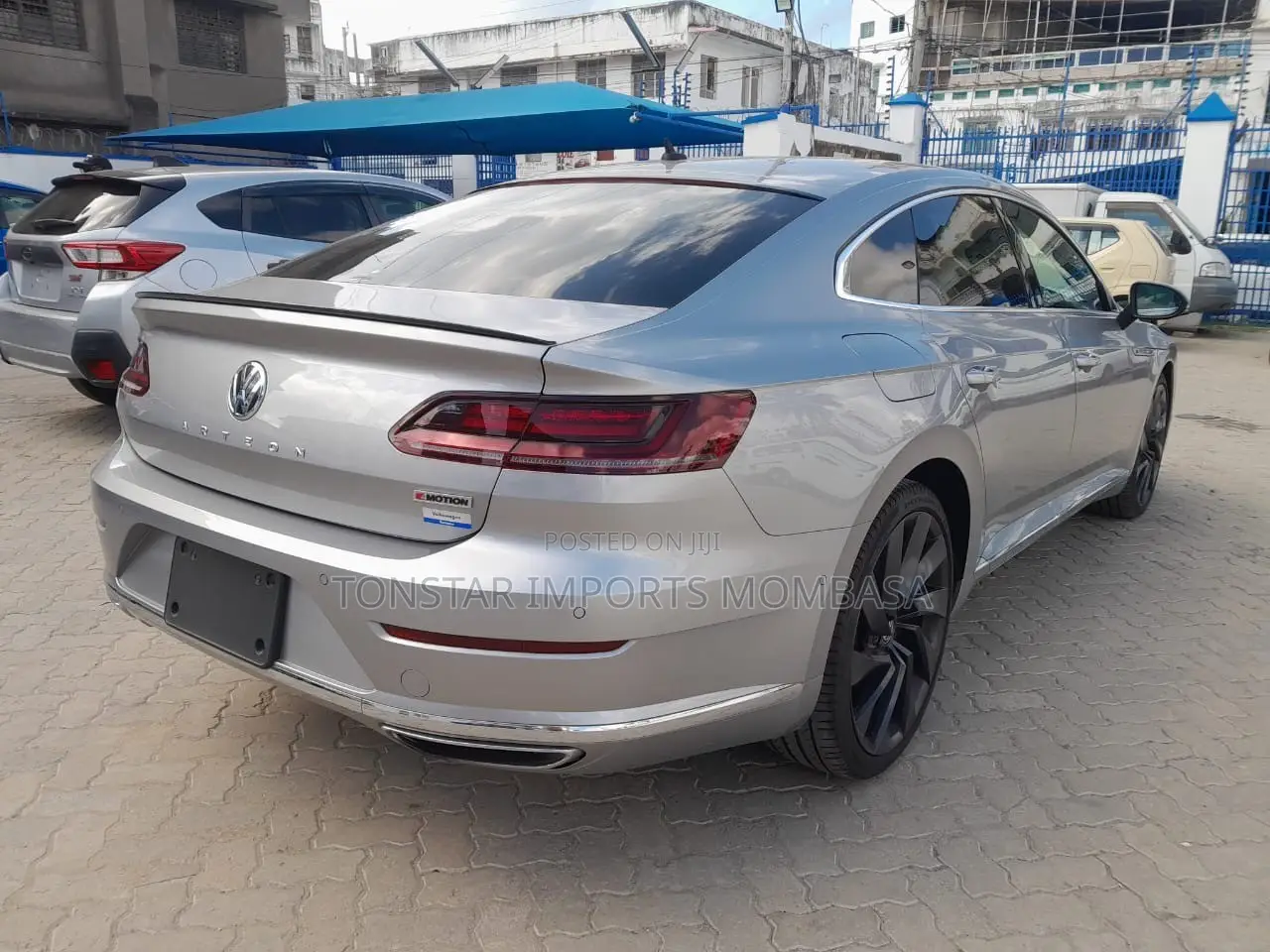 Volkswagen Arteon 2.0T SE R-Line w/20 AWD 4MOTION 2019 Silver