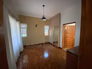 2bdrm Bungalow in Spring Valley for rent