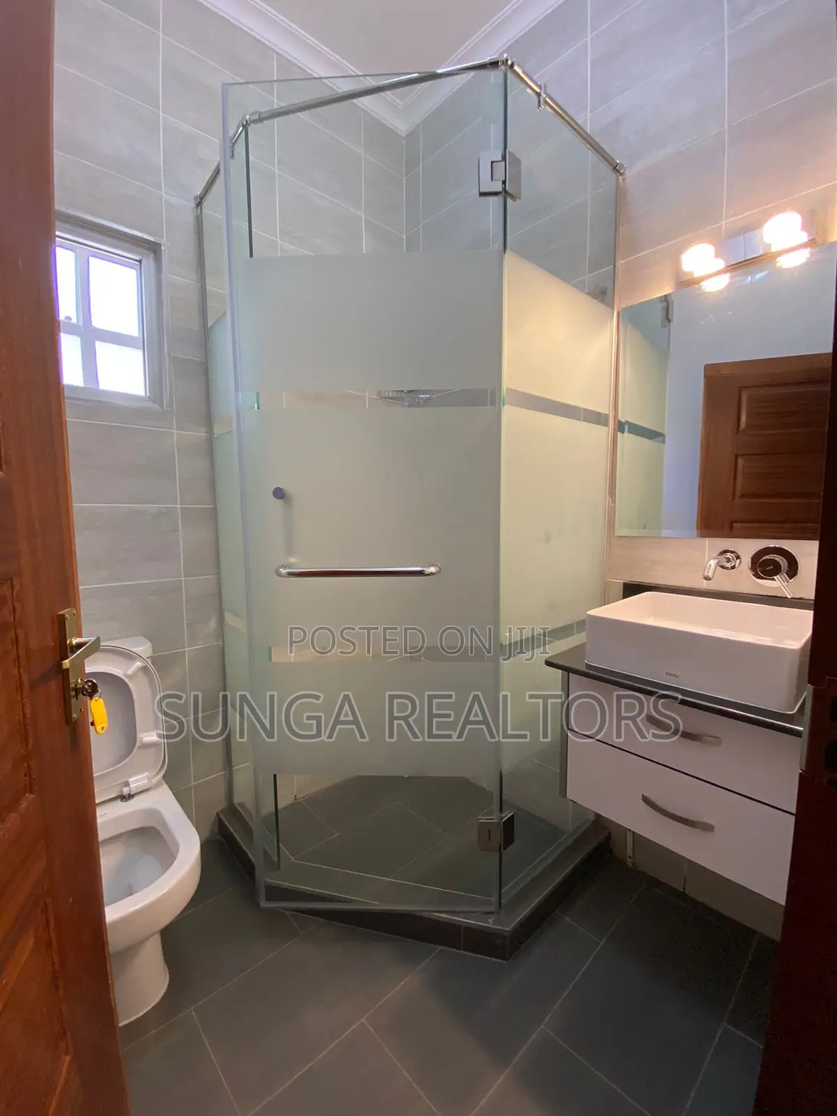 2bdrm Bungalow in Spring Valley for rent