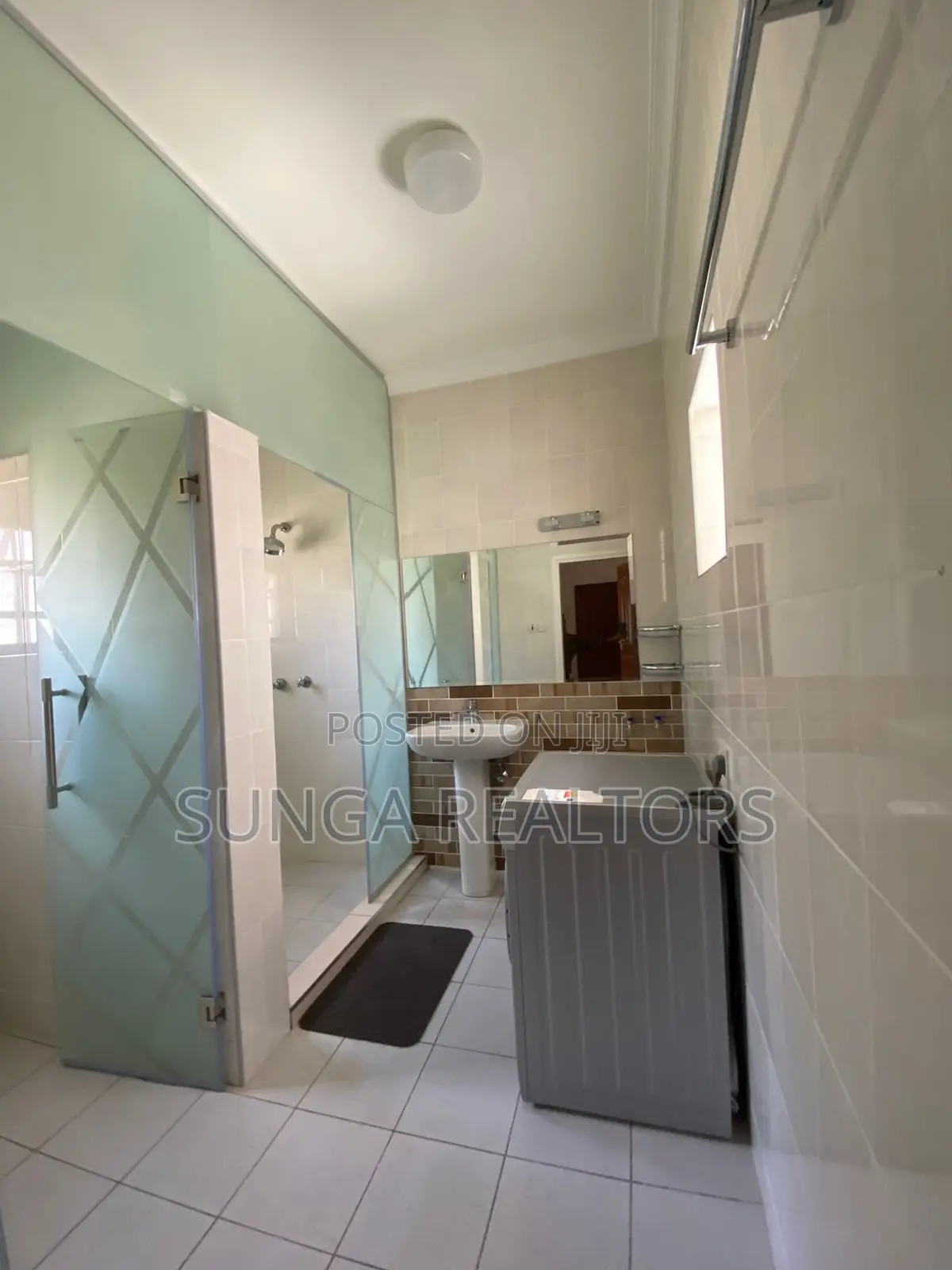 2bdrm Bungalow in Spring Valley for rent