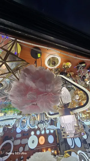Feathers Pendant Light