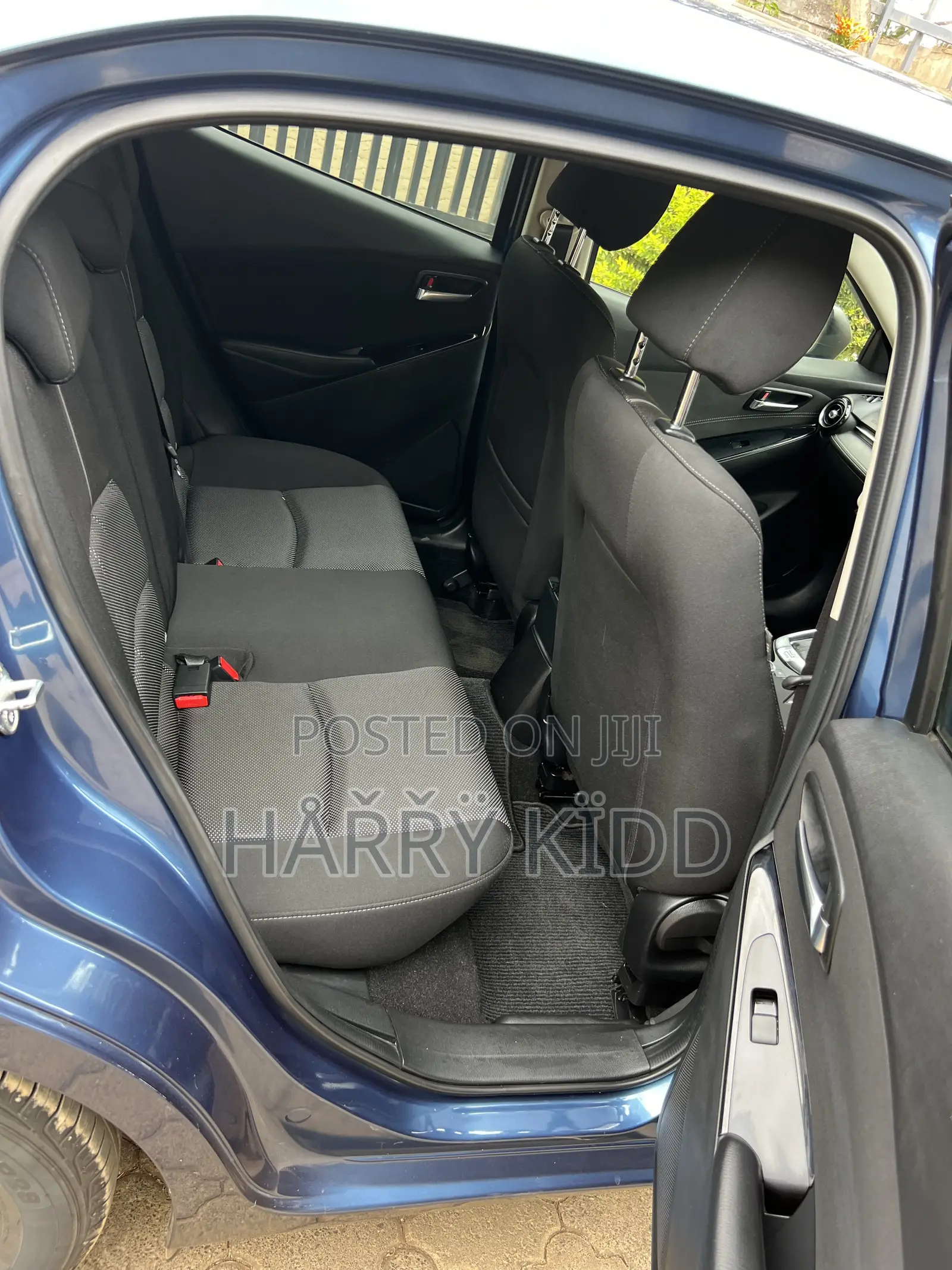 Mazda Demio 2017 Blue
