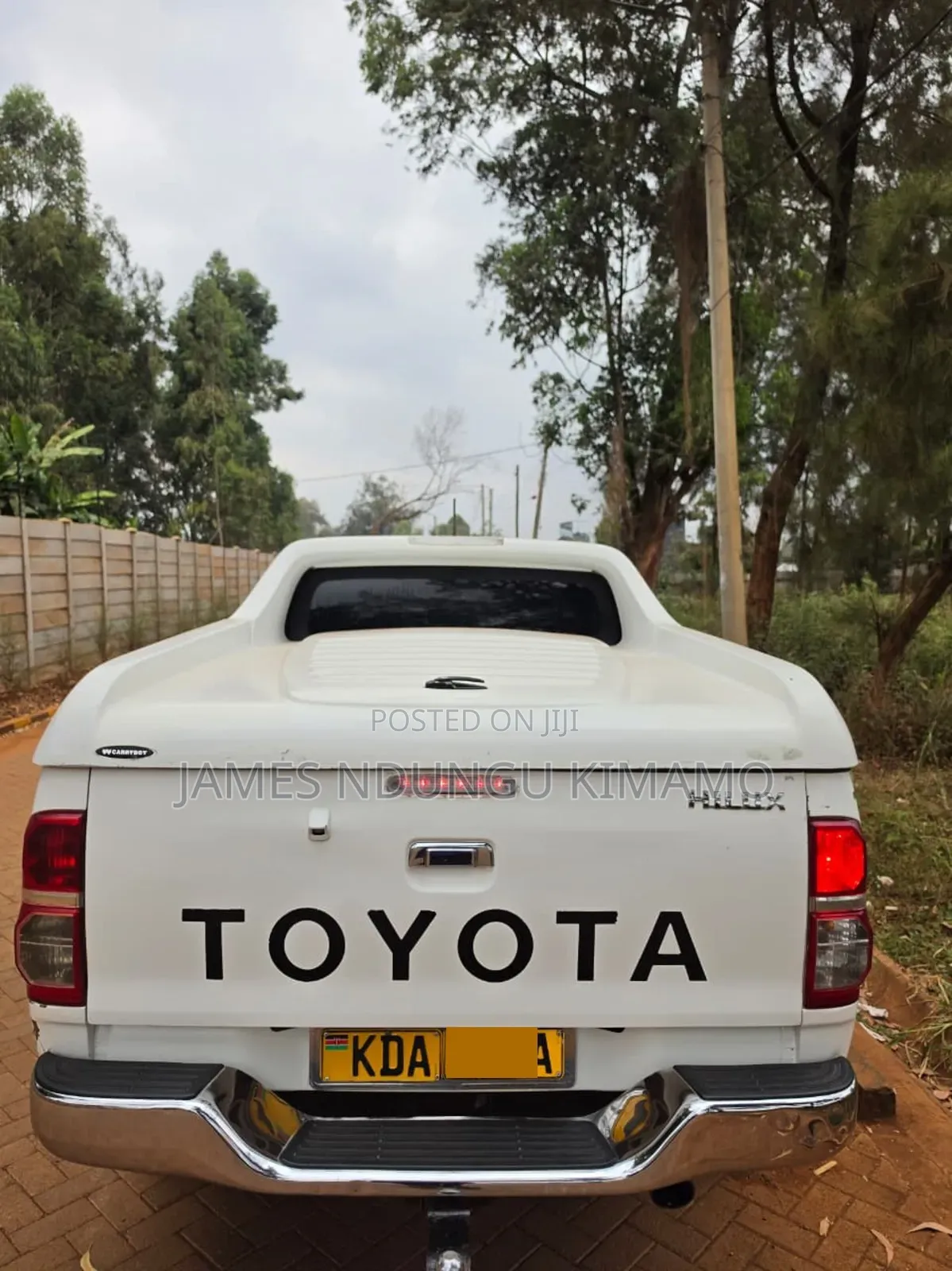 Toyota Hilux 2014 White