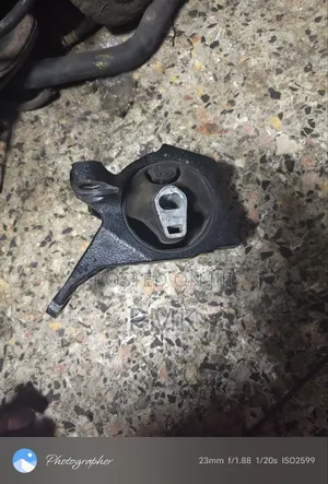 Mazda CX-5 Gear Mountain