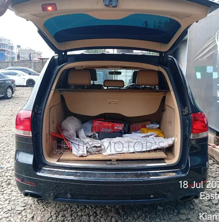 Volkswagen Touareg 3.0 V6 TDi 2008 Black