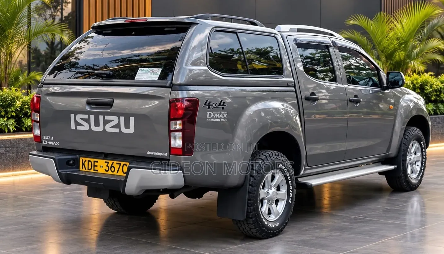 Isuzu D-MAX 2022 Silver