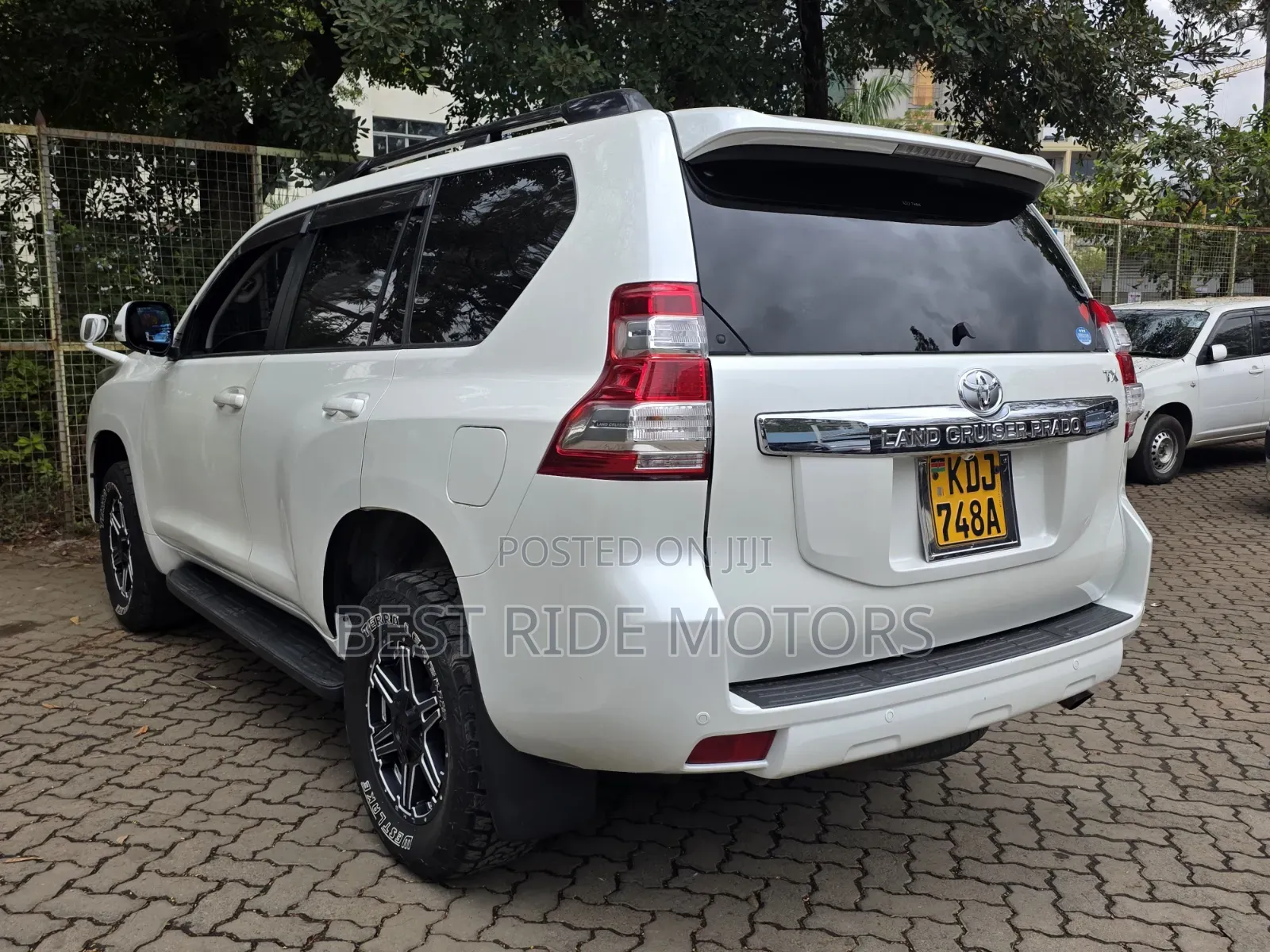 Toyota Land Cruiser Prado 2.7 VVT-i 2016 White