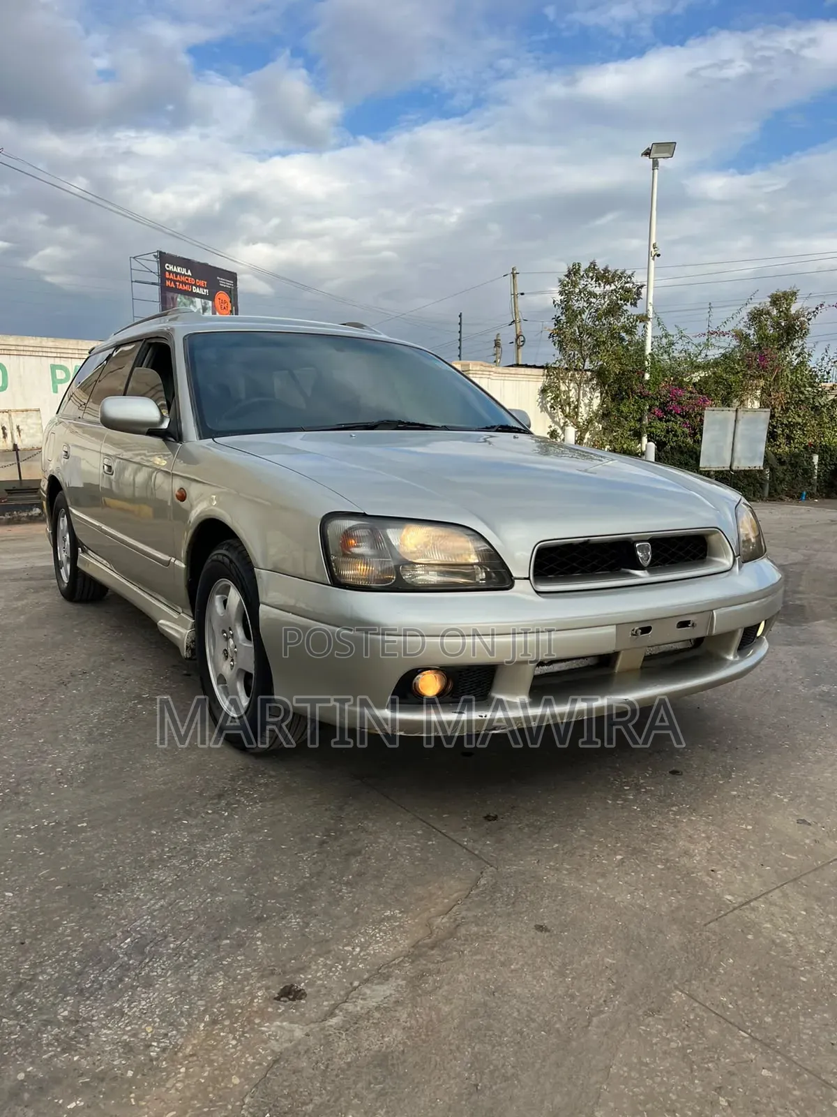 Subaru Legacy 2001 Gold