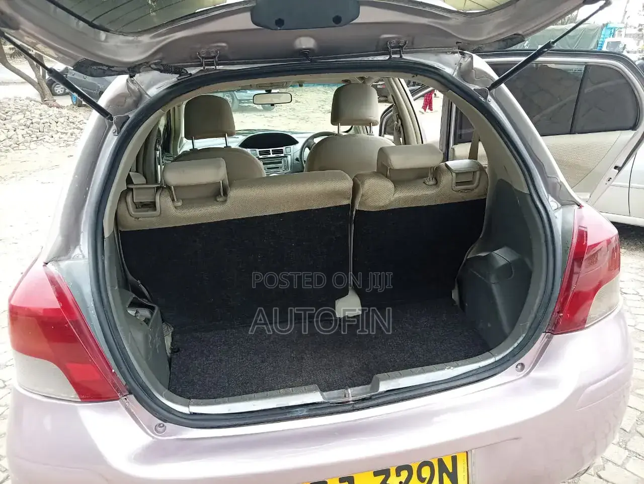 Toyota Vitz 2008 Gold
