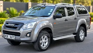 Isuzu D-MAX 2023 Silver