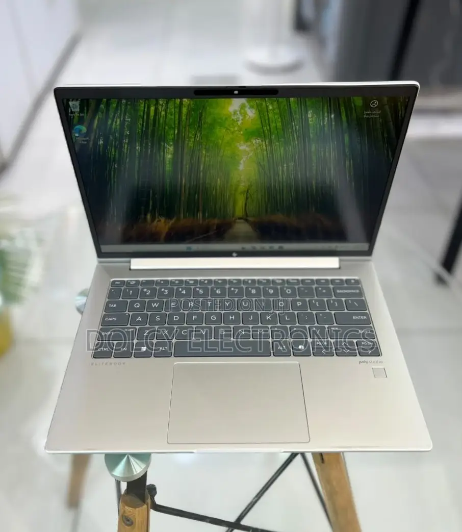 Laptop HP EliteBook 645 G9 16GB AMD Ryzen 5 SSD 256GB