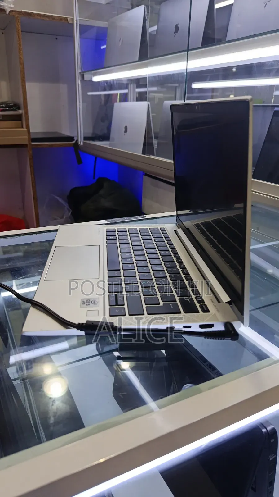 Laptop HP EliteBook 830 G8 8GB Intel Core i5 SSD 256GB