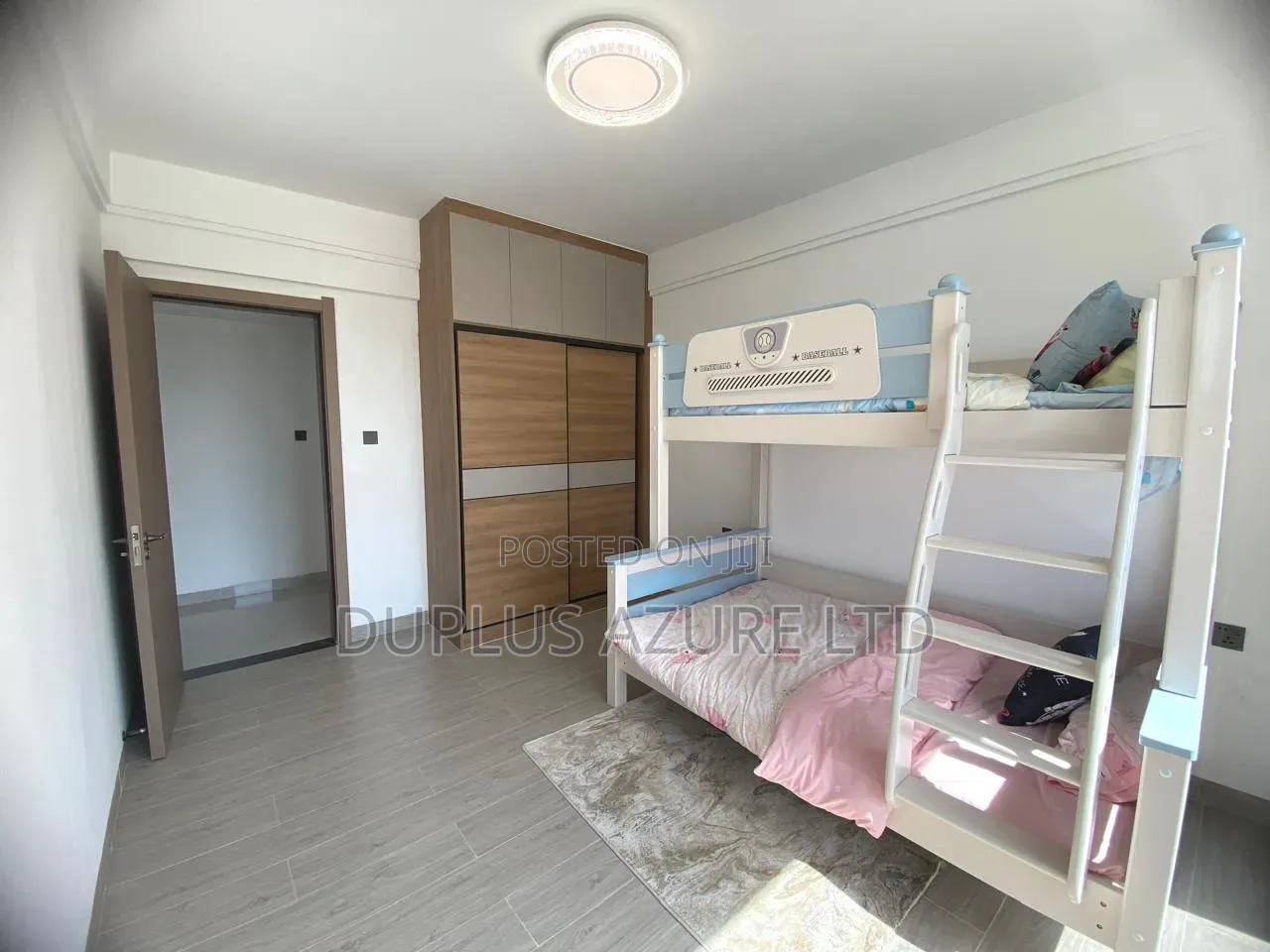 3bdrm Apartment in Hotel 67 Area for sale