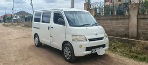 Toyota TownAce 2006 White