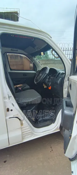 Toyota TownAce 2006 White