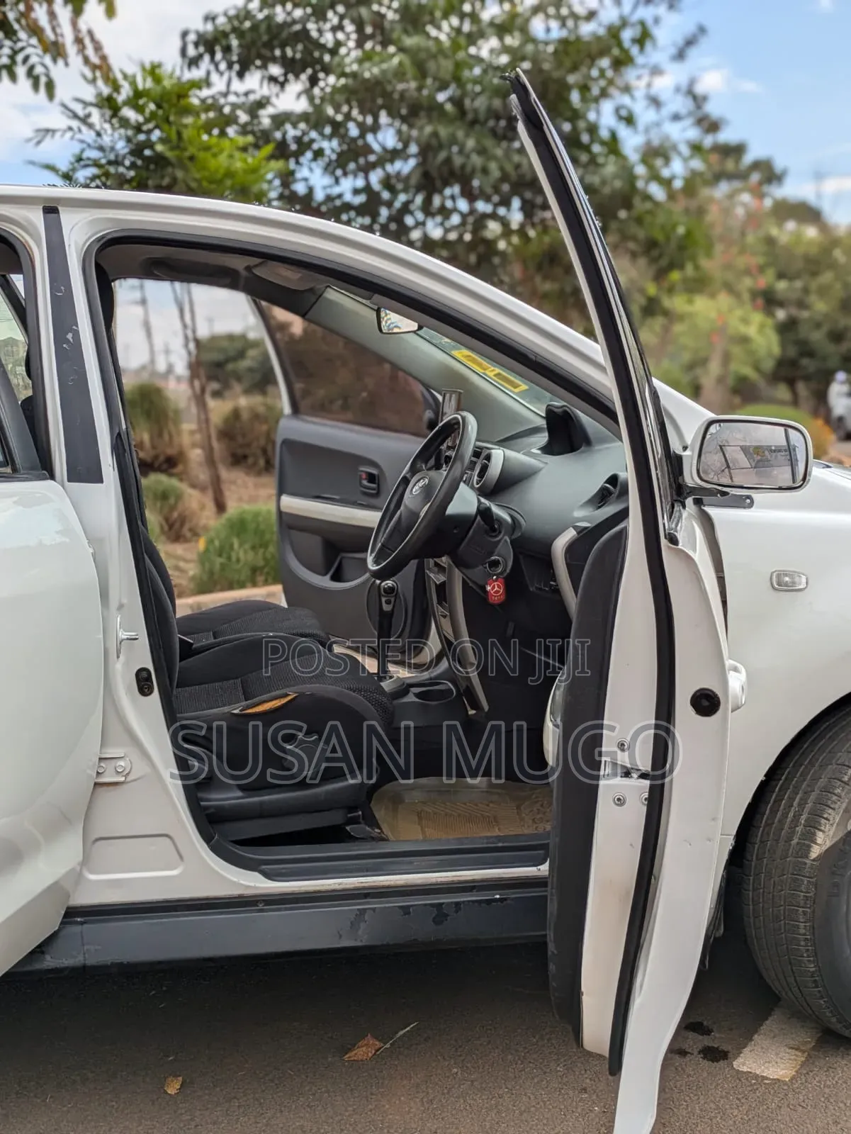 Toyota IST 2006 White