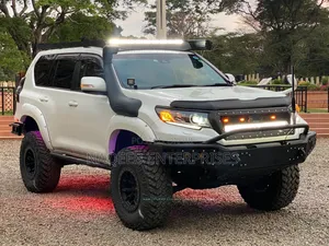 Toyota Land Cruiser Prado 2019 White