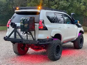 Toyota Land Cruiser Prado 2019 White