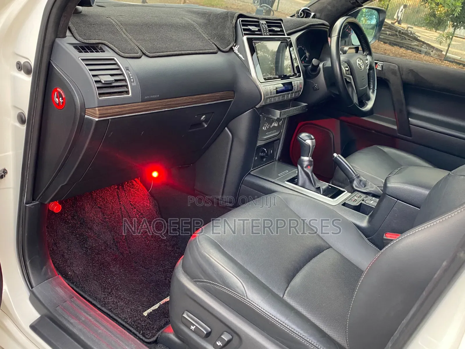 Toyota Land Cruiser Prado 2019 White