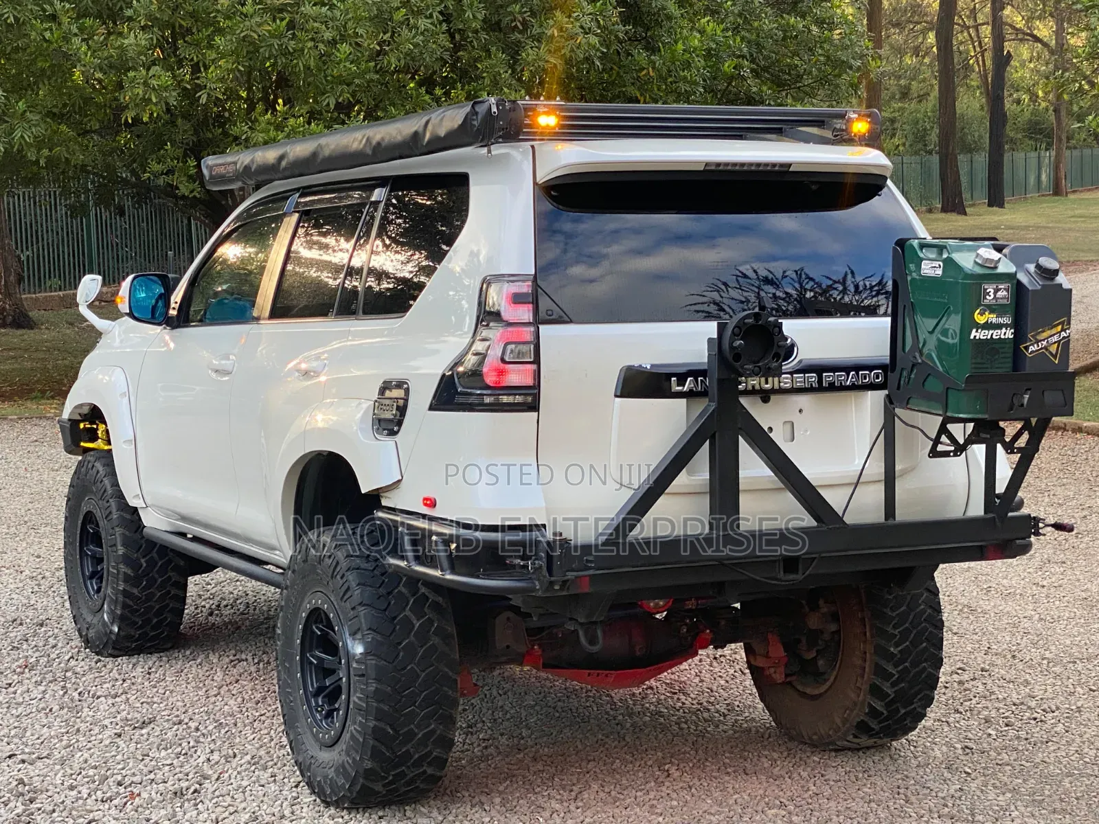 Toyota Land Cruiser Prado 2019 White