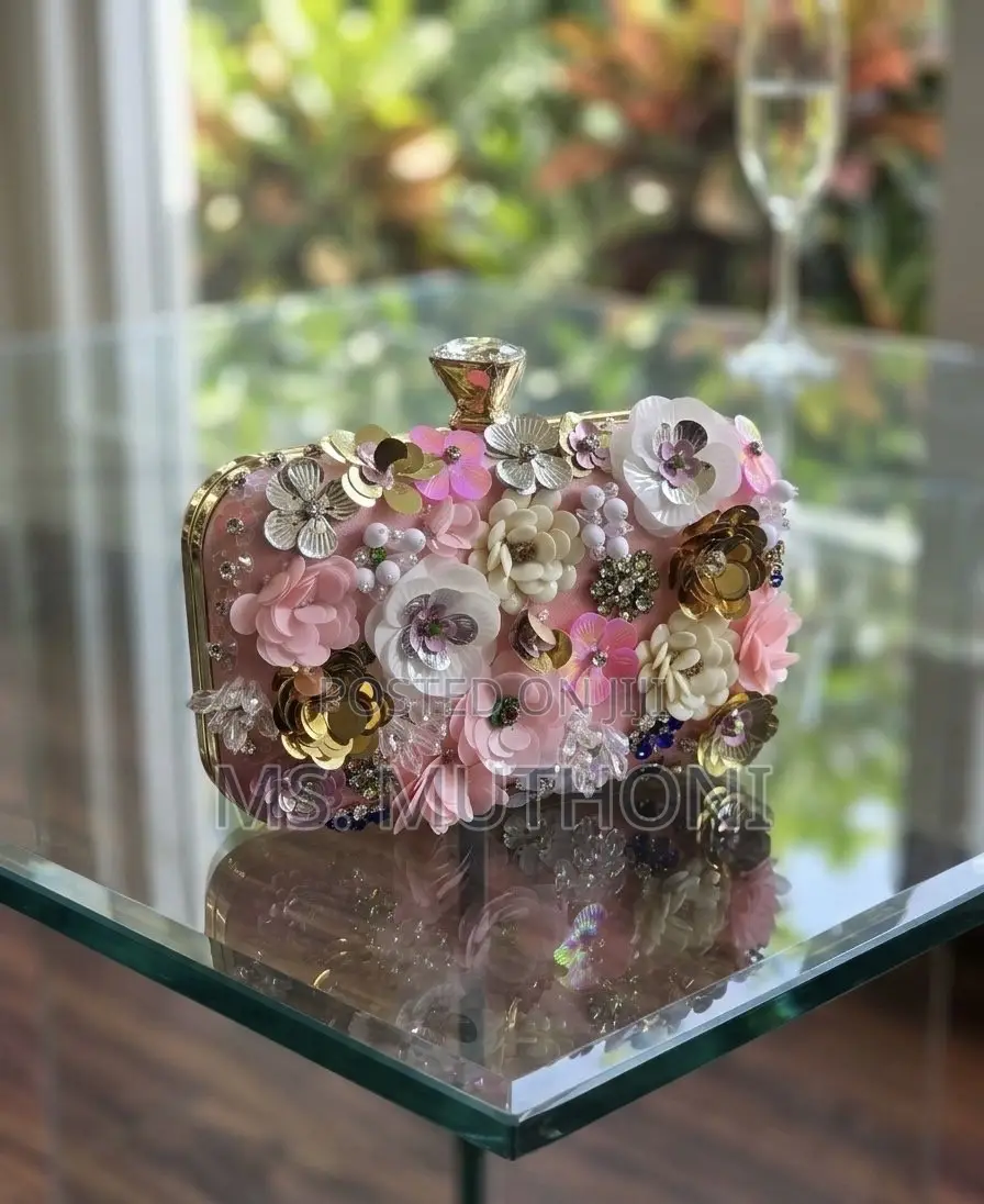 3D Floral-Embellished Evening Box Clutch Bag