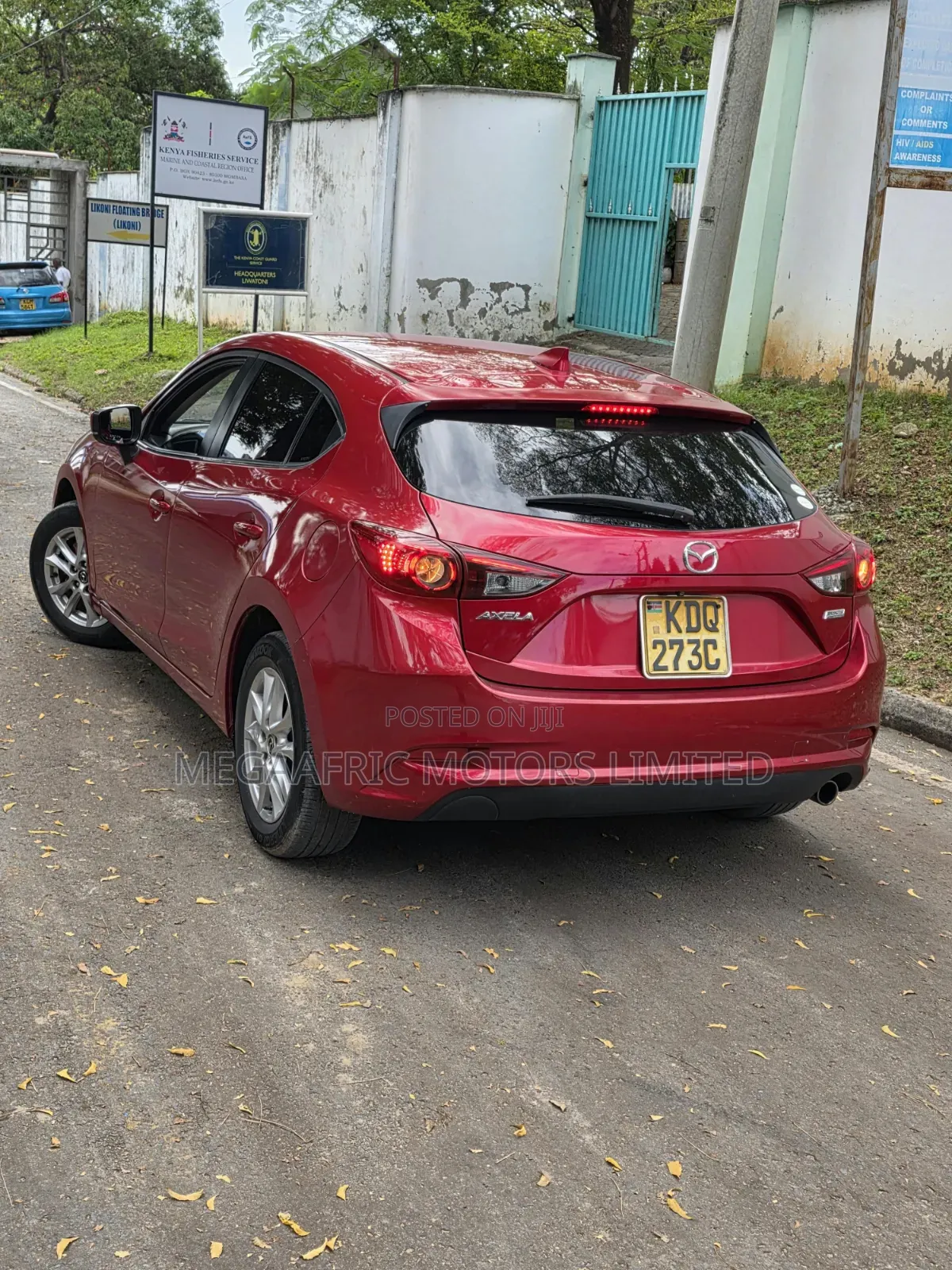 Mazda Axela 2017 Red