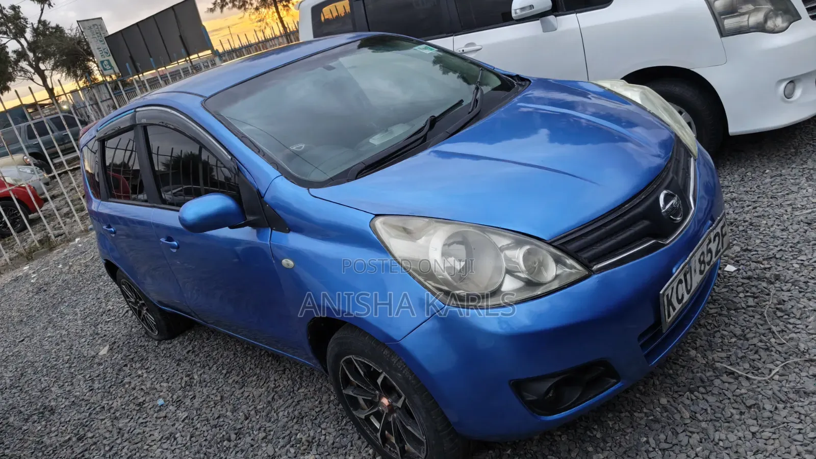Nissan Note 2012 Blue