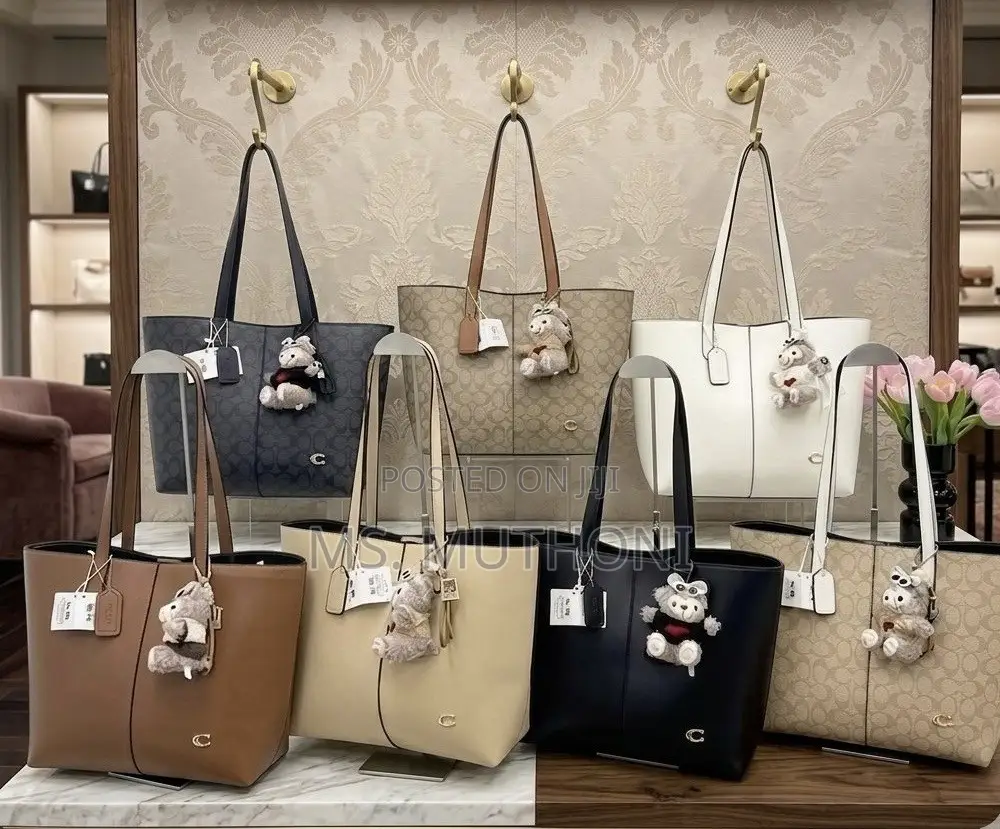 Coach North Tote 32