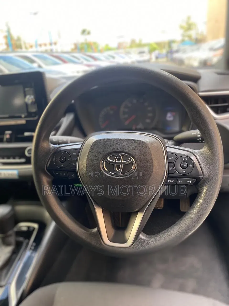 Toyota Corolla Touring 2019 White